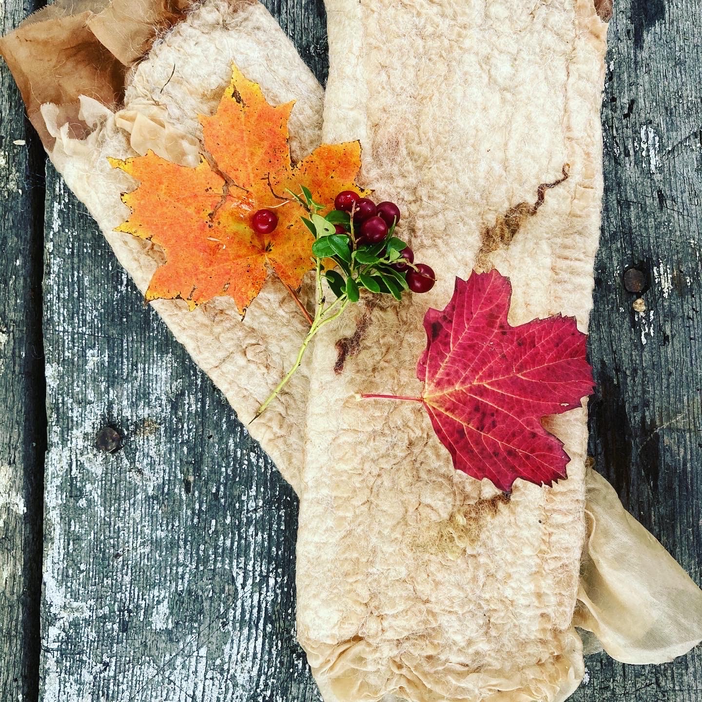 Enchanted Cozy Wrist Warmers - Bild 2